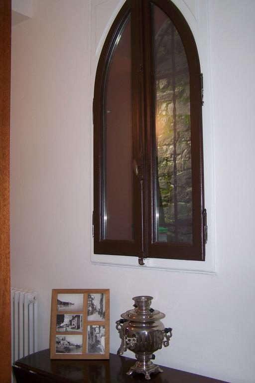 B&B Torre Lara Belgirate Exterior photo