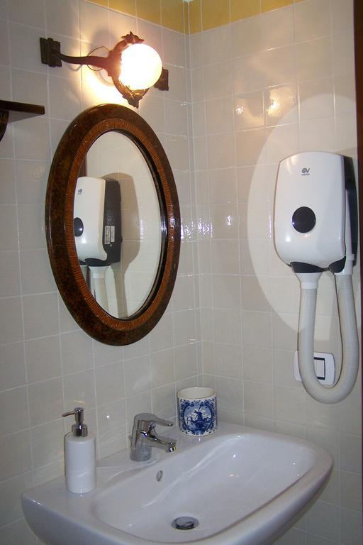 B&B Torre Lara Belgirate Room photo